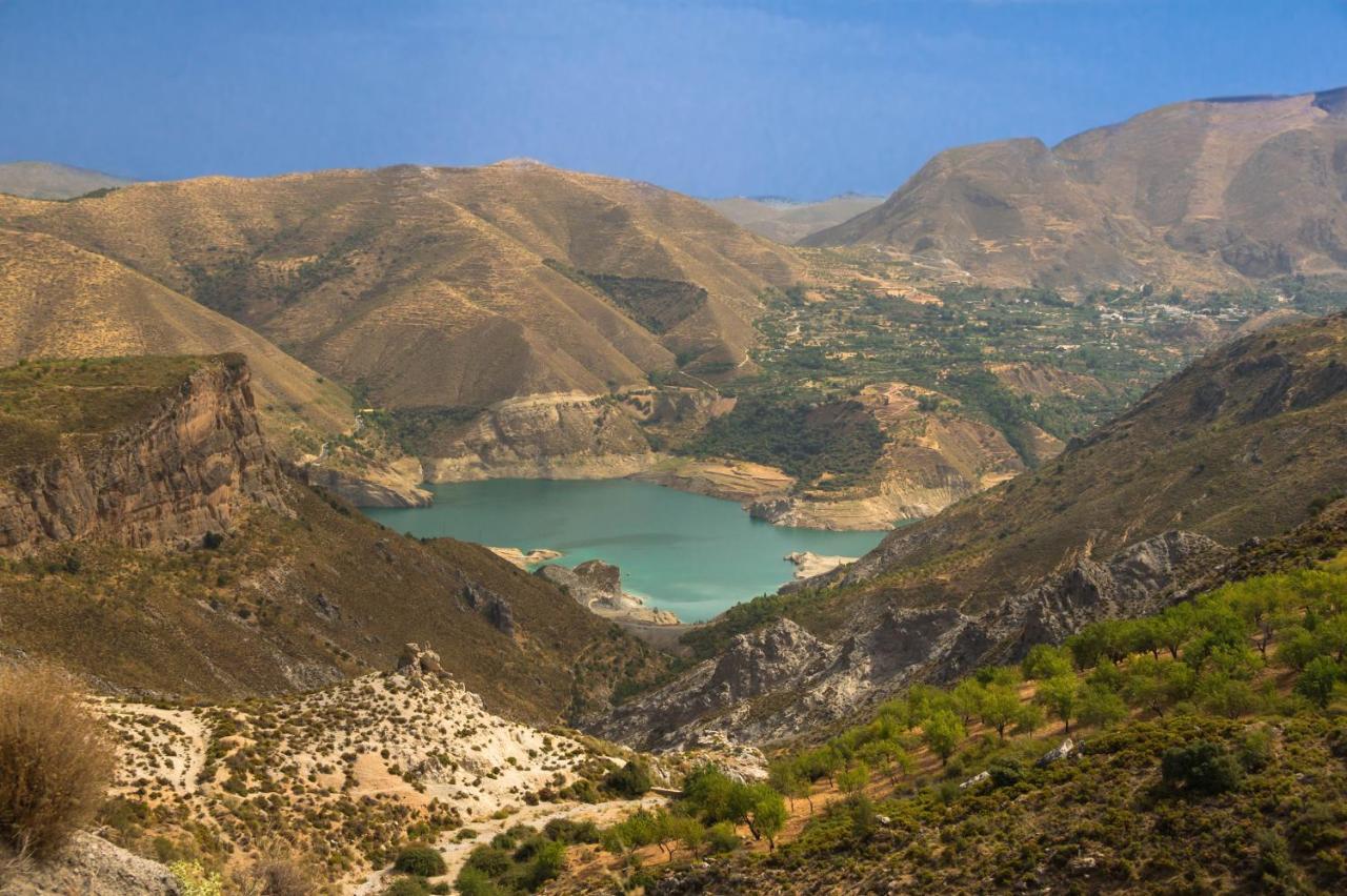 Отель Kampaoh Sierra Nevada Гуэхар-Сьерра Экстерьер фото